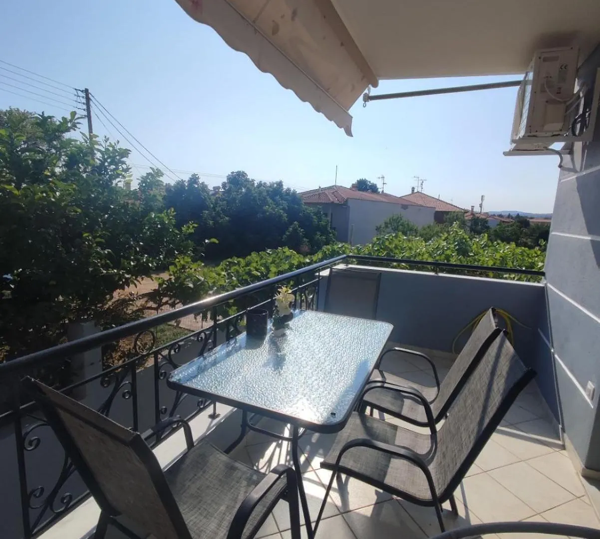 ניקיטי Anna Family Apartment יוון